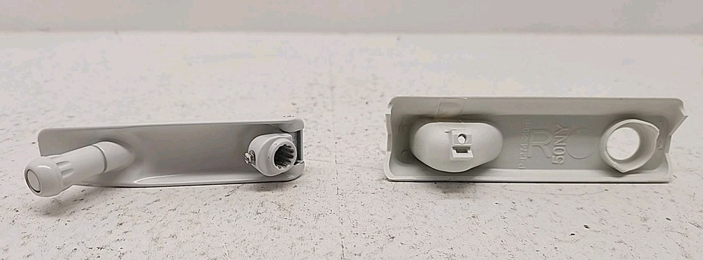 Pella Operator Folding Handle & Cover Window Hardware White Right Handed