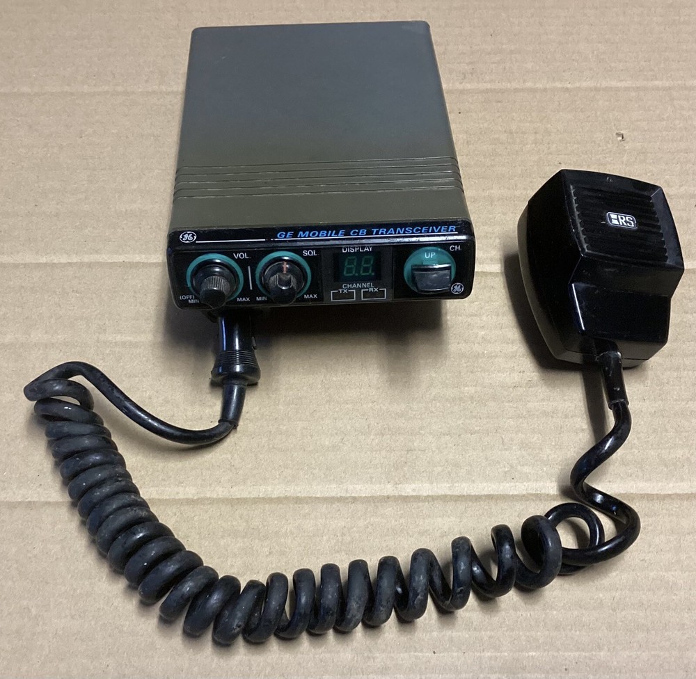 Vintage CB Transceiver Citizens Band 3-5909B Untested