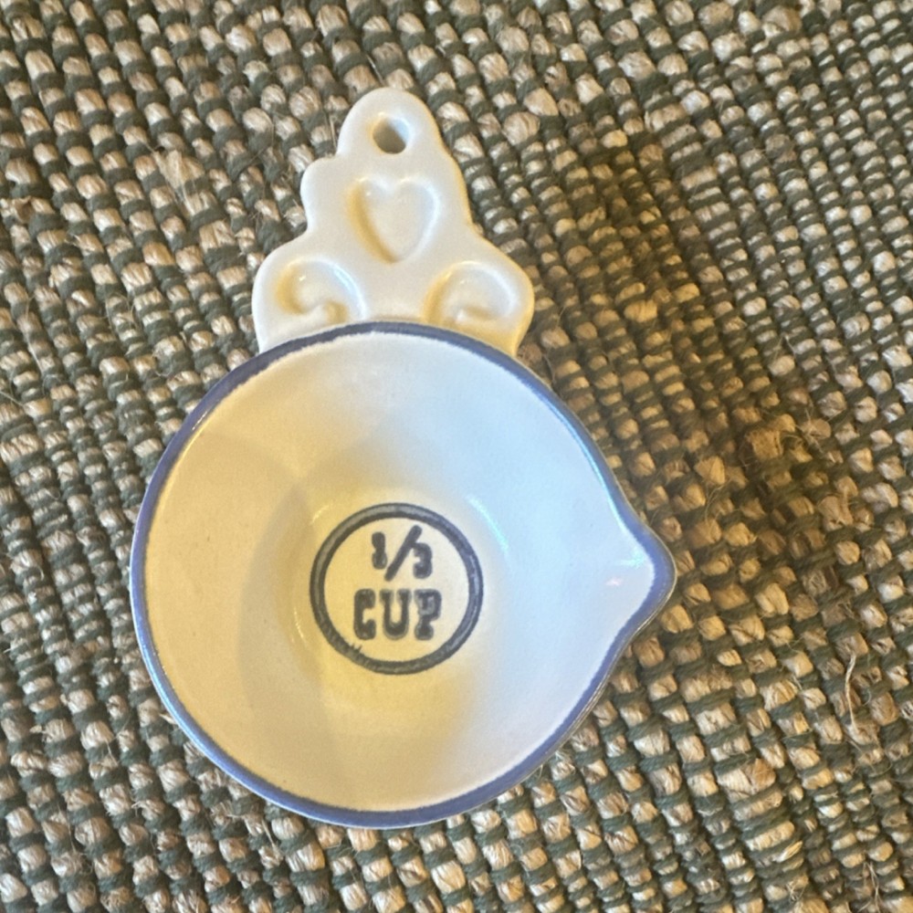 Ceramic 1/3 Cup Measuring Cup White Blue Heart Handle Round