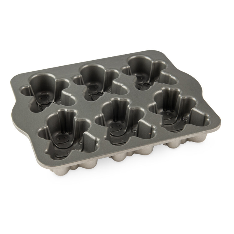 Nordic Ware Gingerbread Kids Cakelet Pan