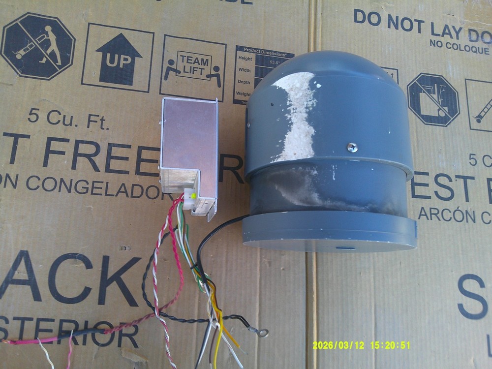 WHELEN HOWLER AND LOW FREQUENCY SPEAKER INCLUDED!!!