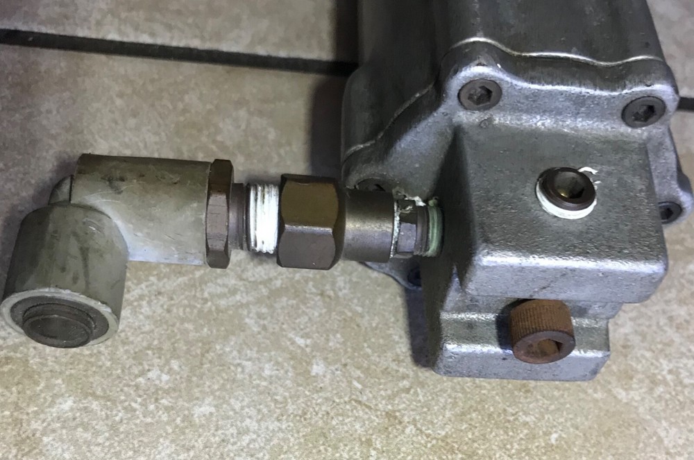 Pneumatic Compression aircraft tool