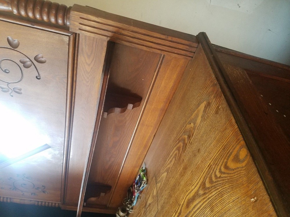 ANTIQUE BUFFET SERVER, Great CONDITION