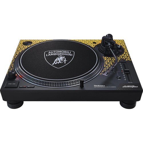 Technics SL-1200M7B Turntable + Odyssey Universal 1200 Dj Turntable Case