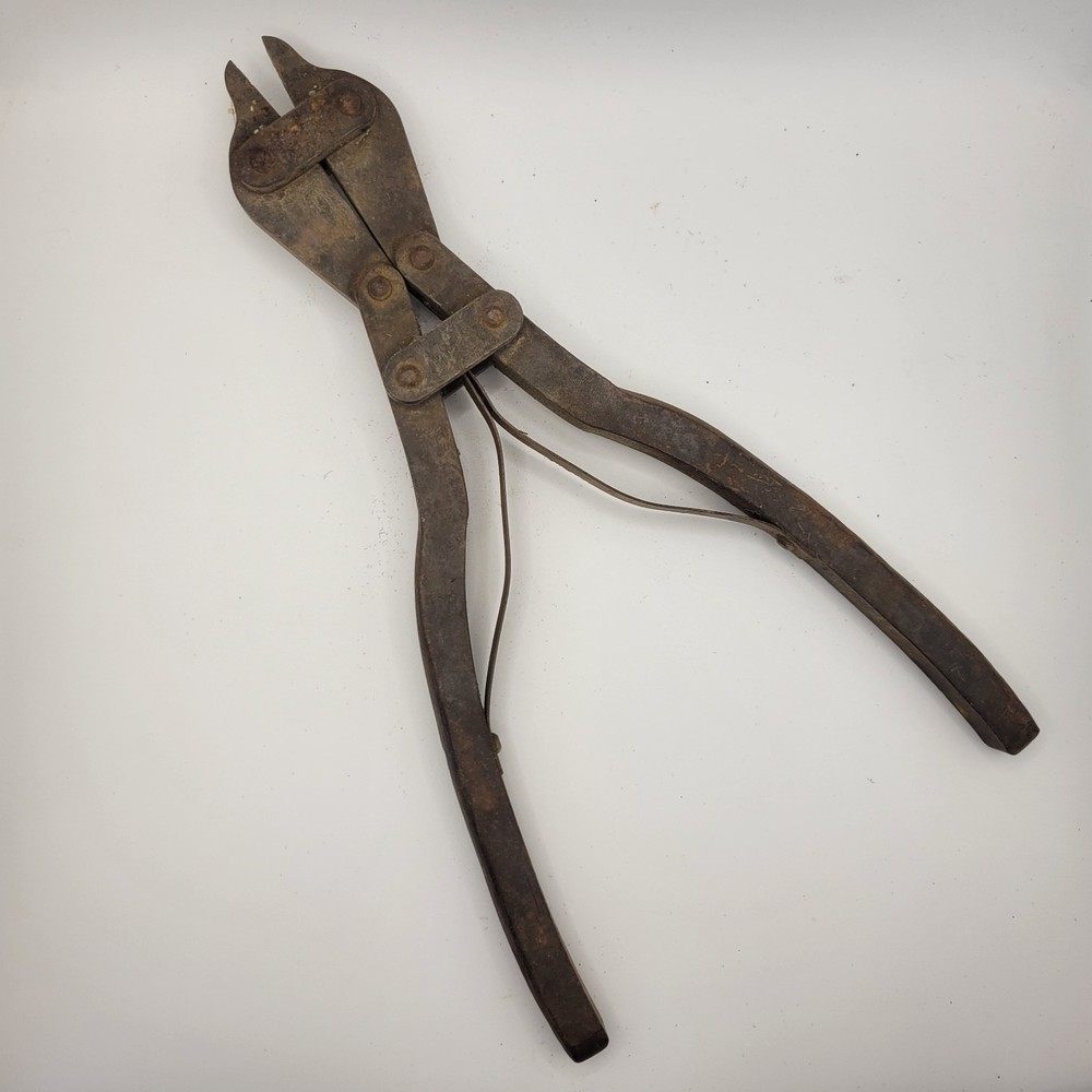 Vintage WWII Era Wire Cutters