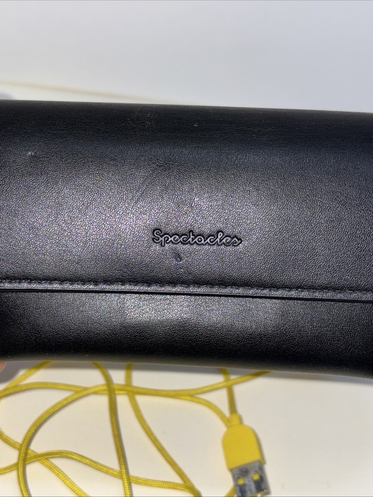 Snapchat Spectacles 2 Nico (case & Charging Cable)