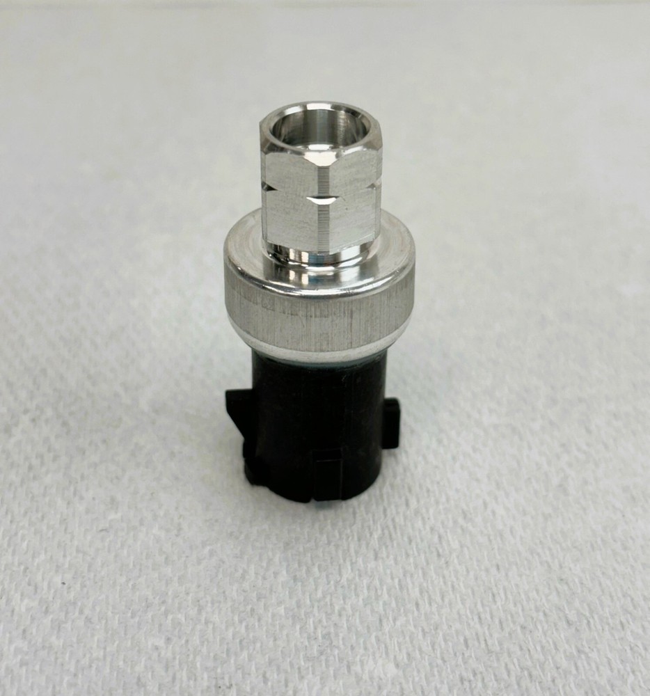 A/C Pressure Transducer Sensor Switch 2CP55-1 322802 2M