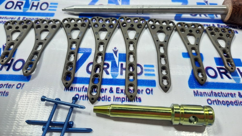Locking Variable Angle Distal Radius Volar plate 2 to 5 L &R & screw 79 pc Titan