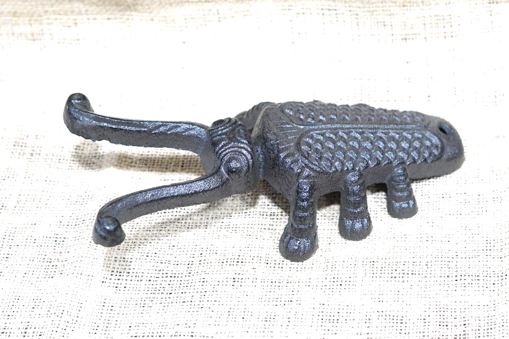 Cast Iron Bug Beetle Figural Boot Jack Tool Shoe Horn Bootjack Farm Mud Room