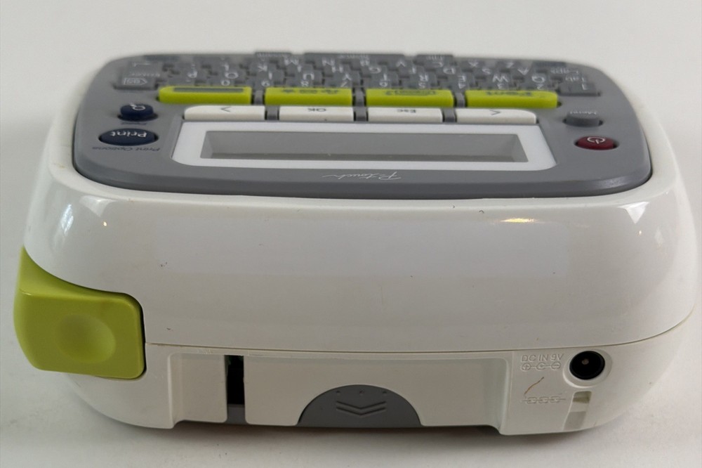 Brother P-Touch PT-D200 Label Maker System Handheld Printer with Tape - Tested
