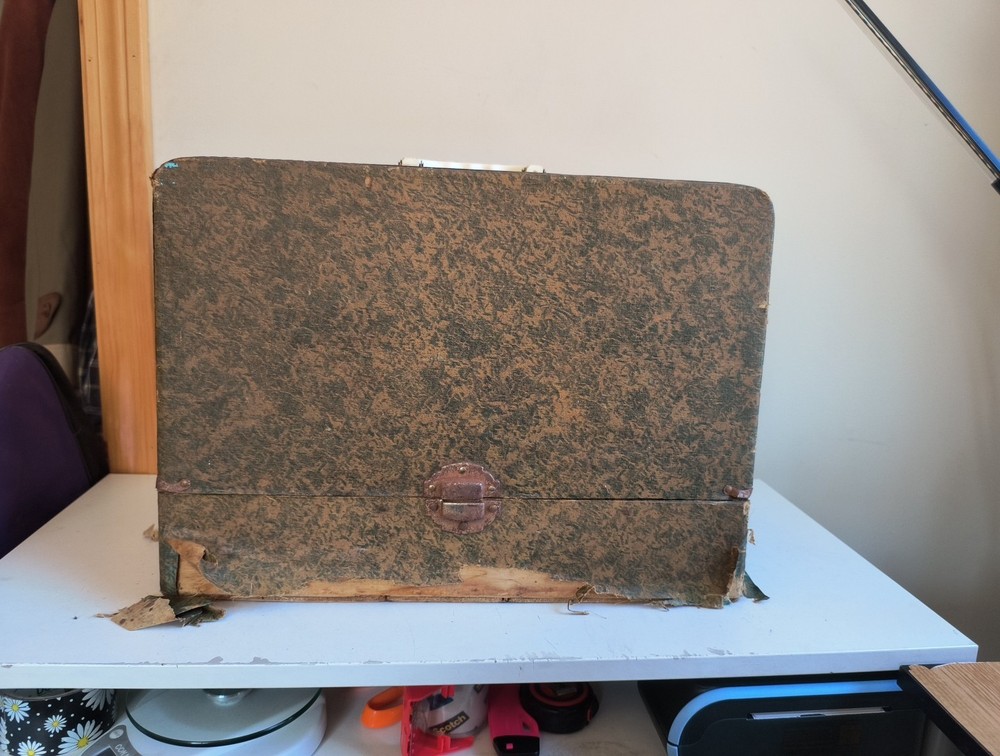 1948 Singer 201-2 Sewing Machine Tested Working read description