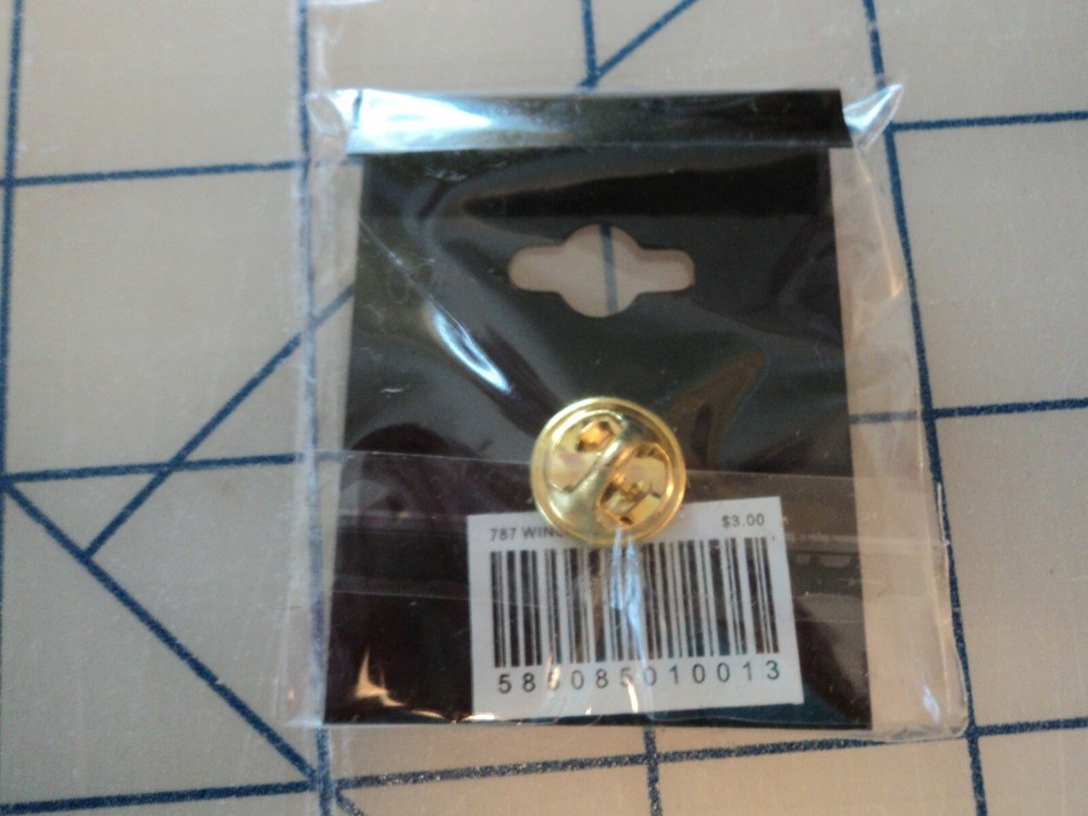 Boeing 787 Pin Tie Tack
