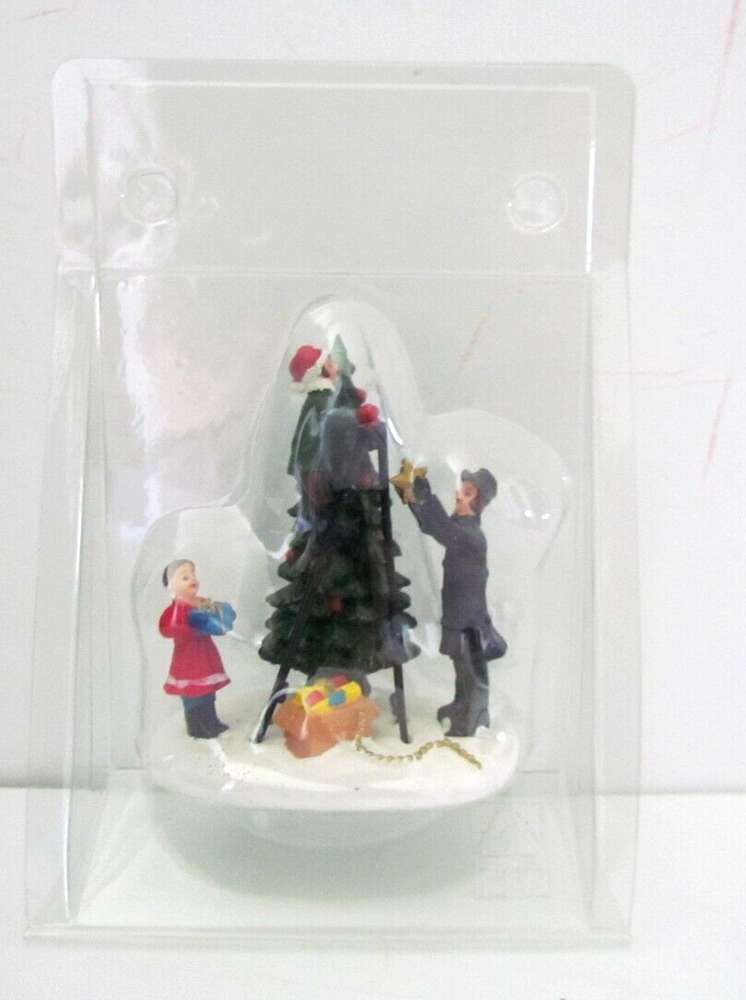 LEMAX Victorian Decorating The Christmas Tree w/Plastic Holder