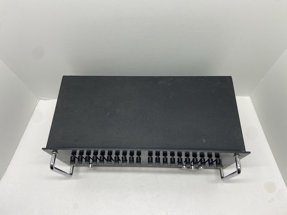 ADC Sound Shaper One Ten Stereo Frequency Equalizer Black Powers On Untested