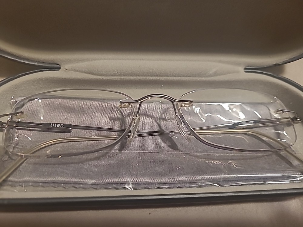 Pre-owned SILOUETTE NEXT GEN TITANIUM UNISEX FRAME