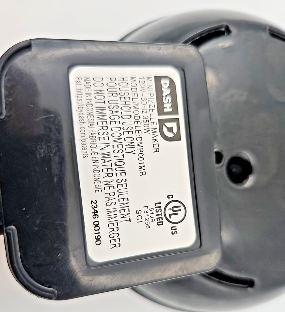 Dash Mini Pizzelle Maker, Used