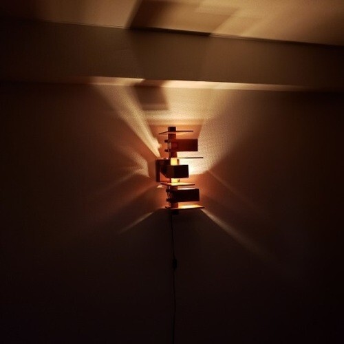 Frank Lloyd Wright TALIESIN 3 Wall Sconce Cherry + converter Reproduction