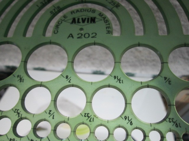 Alvin Circle Radius Master A202 Template