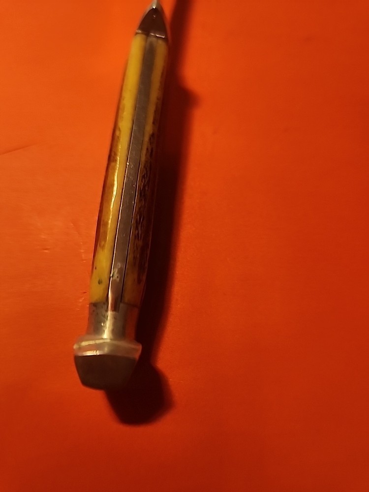 Vintage Queen fixed 3in Blade Bone handle/sheath