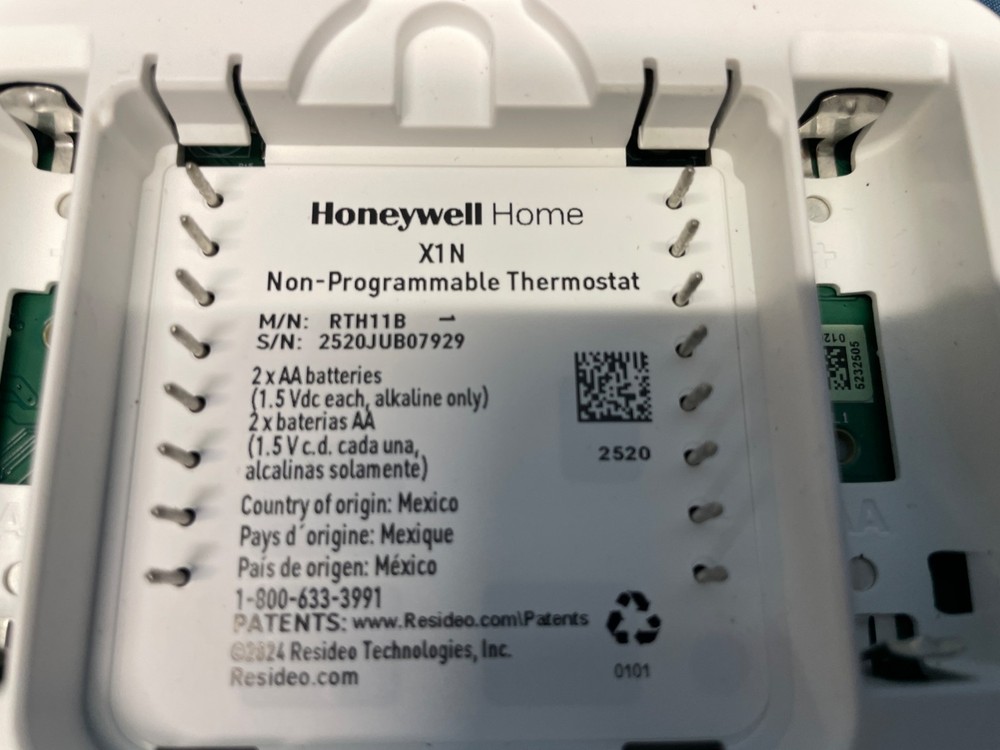 Honeywell Home RTH11B X1N Thermostat Programmable