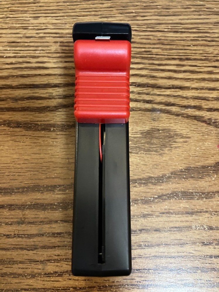 NEW BT-168 Universal Battery Tester AA AAA C D 9 Volt Button