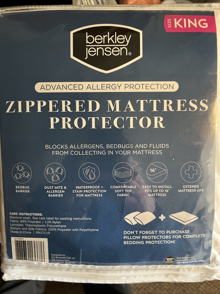 BERKLEY JENSEN ZIPPERED MATTRESS PROTECTOR KING SIZE 78x80