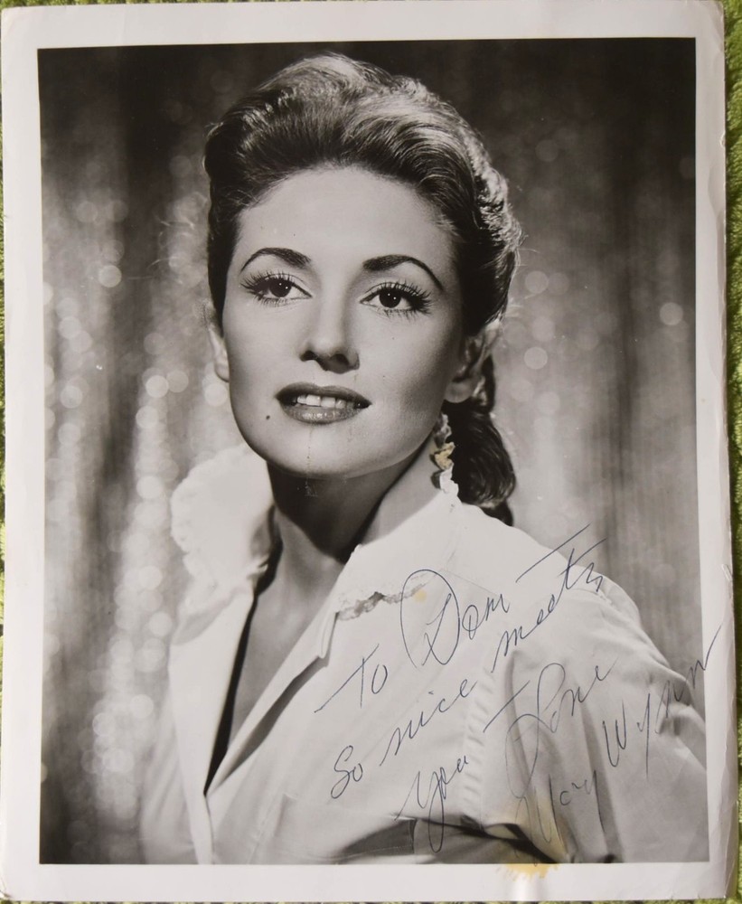 1928-2021 May Wynn Hand Signed Photo 8"X10"