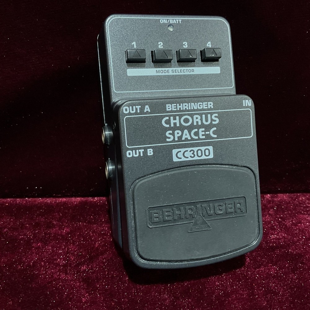 Behringer Cc300