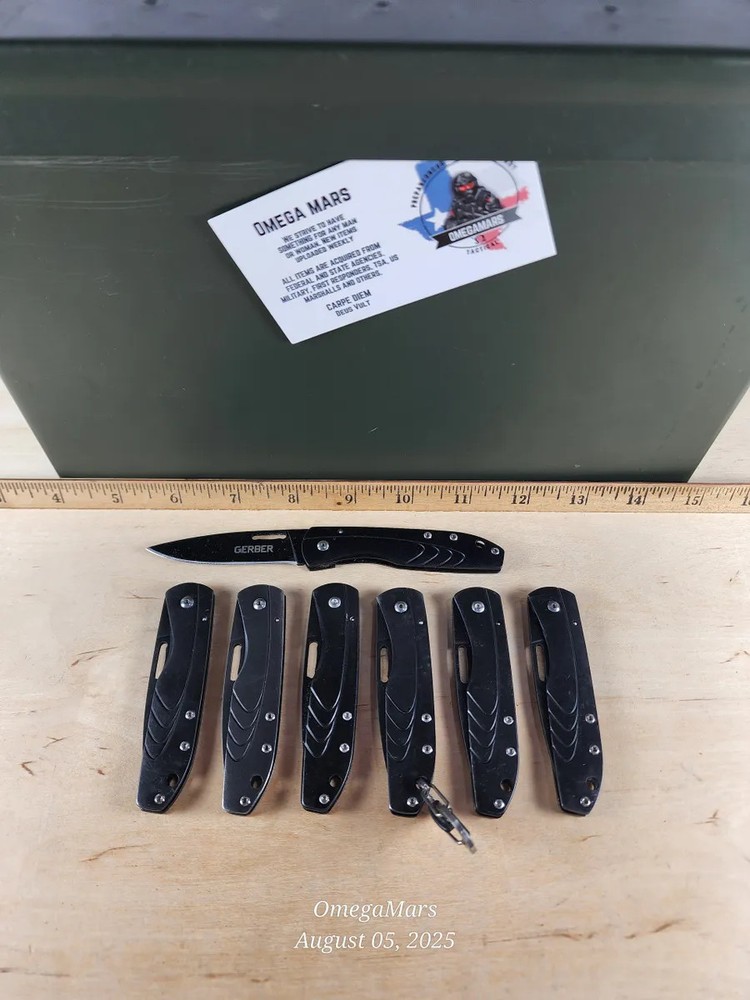 Gerber STL 2.5 (1)ONE at random. Nice condition/light usage