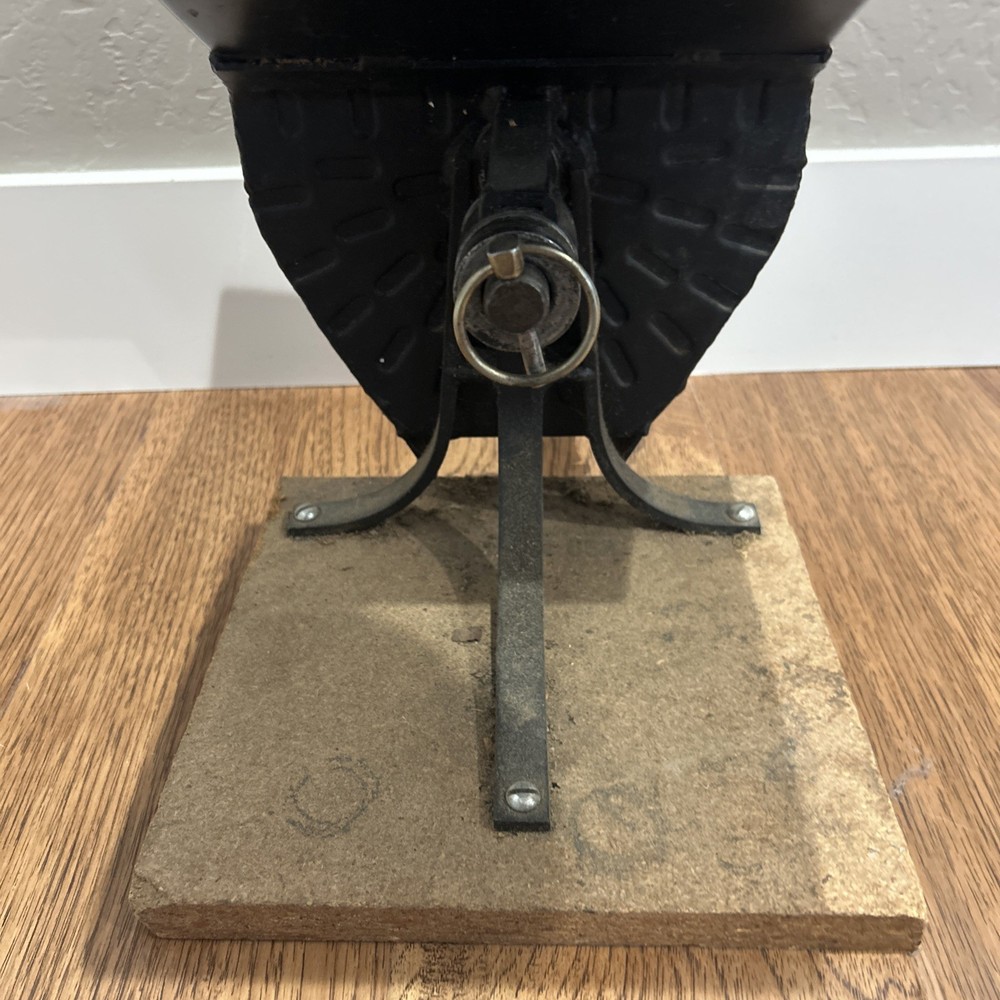 Davebilt #43 Nutcracker Hand Cranked USA Dave Bilt