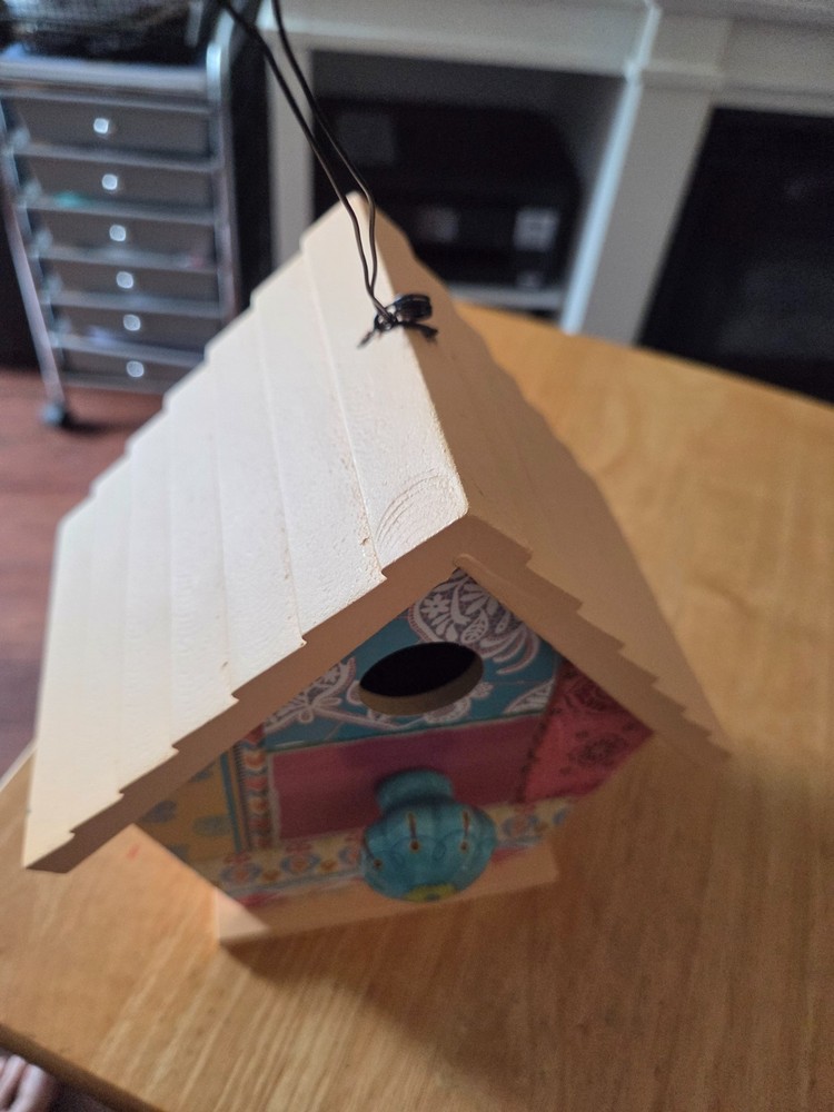 Red Carpet Studios Patchwork Birdhouse