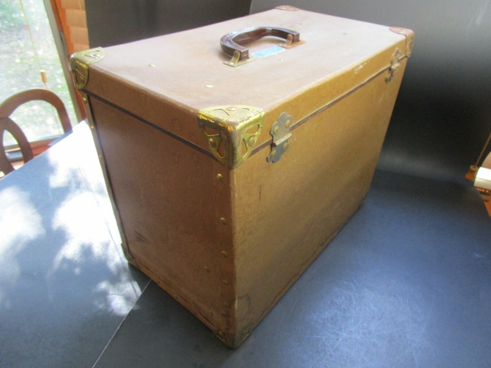 William Bal Trunk VINTAGE FIBRE