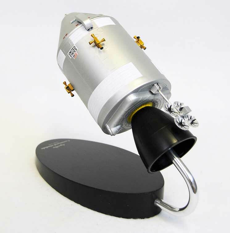 NASA Apollo Command Service Module Space Capsule Desk Top Display 1/48 SC Model