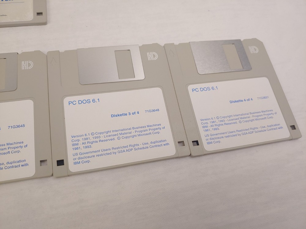 IBM branded Microsoft Windows 3.1 & PC DOS 6.1 Floppy Discs 3.5" OEM