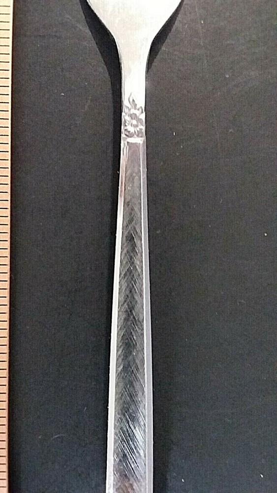 Oneida Melissa stainless 7 1/4" dinner fork