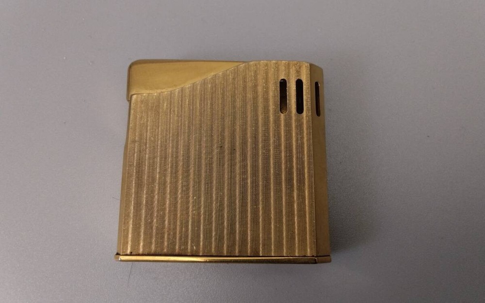 Fully operational, Maruman electronic lighter, DL-6, Halley, 22K gold
