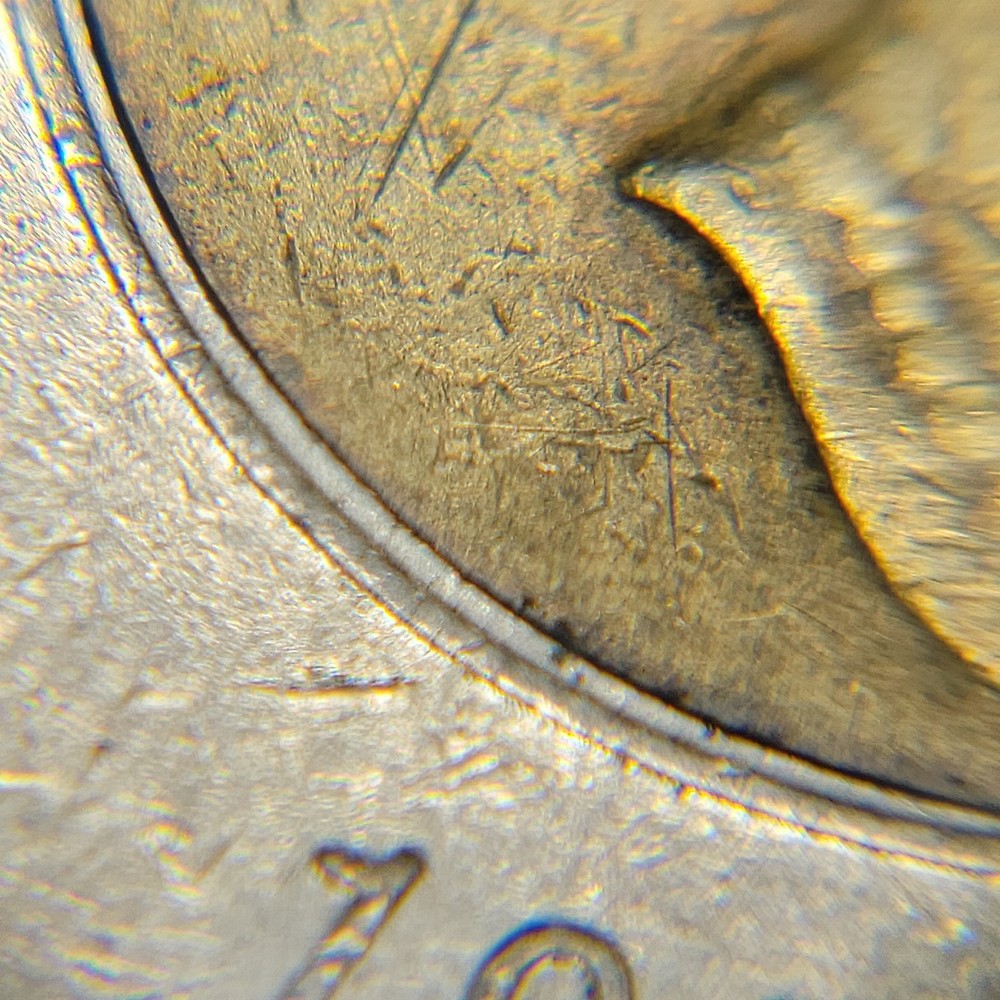 ERROR 1996 Slight Off-Centre Core CANADA 2 Dollar Toonie T224a