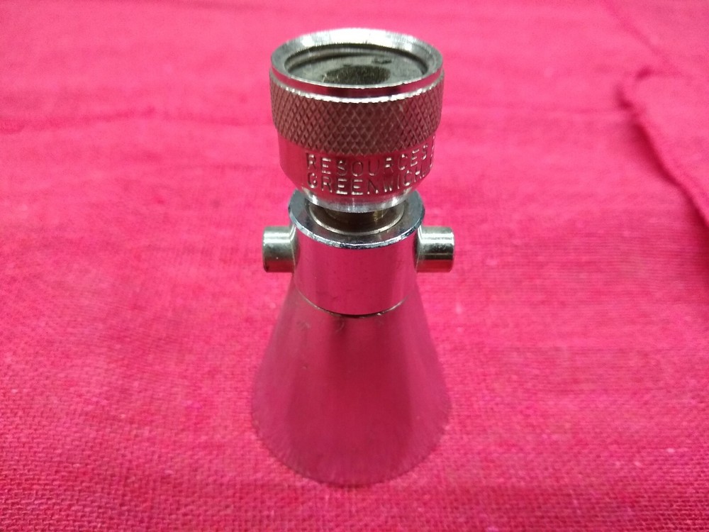 Shower head 2.5 GPM Fundamentals 2"W Showering on/off Function - Chrome