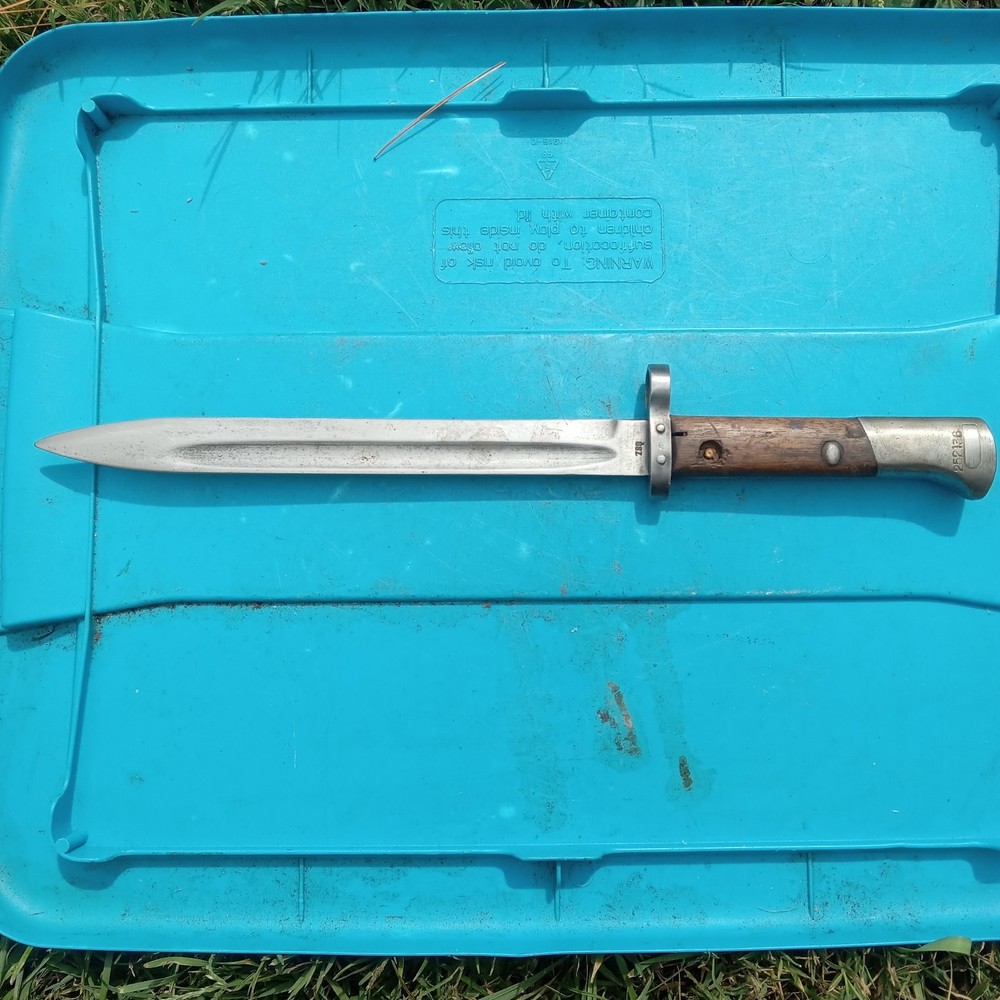WW11 KNIFE-252136.