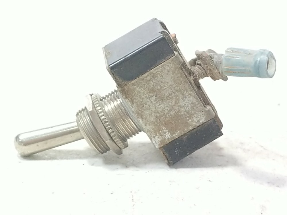 88 Kawasaki Mule 1000 KAF450 Toggle Switch Control