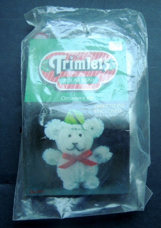 Trimlets Chenille Polar Bear Ornament Kit