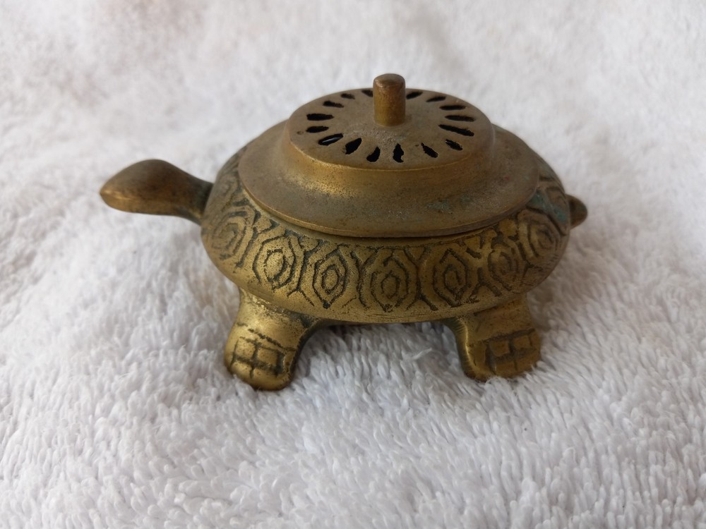 Vintage 3 3/4" Small Brass Metal Incense Turtle