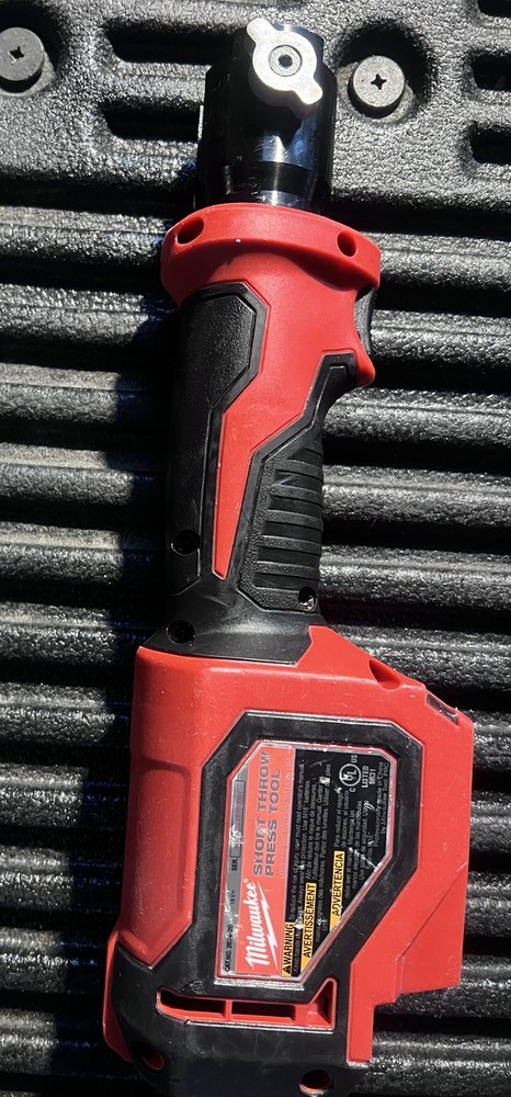 Milwaukee 2674-20 M18 Short Throw Press Tool