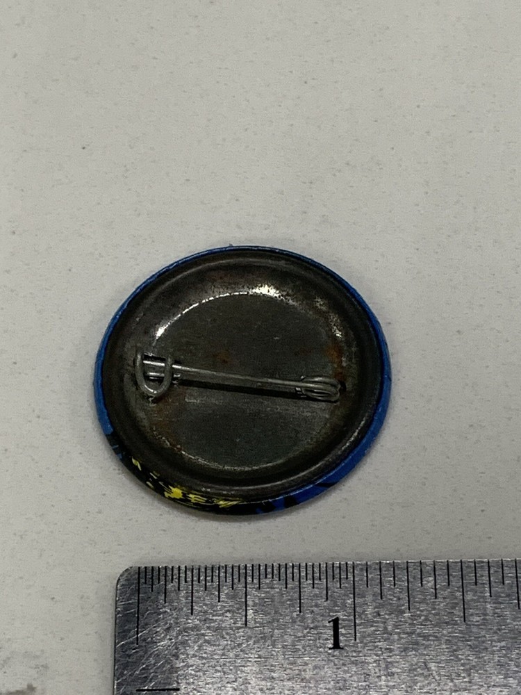 Vintage DC Comics Batman Over The City Button/badge