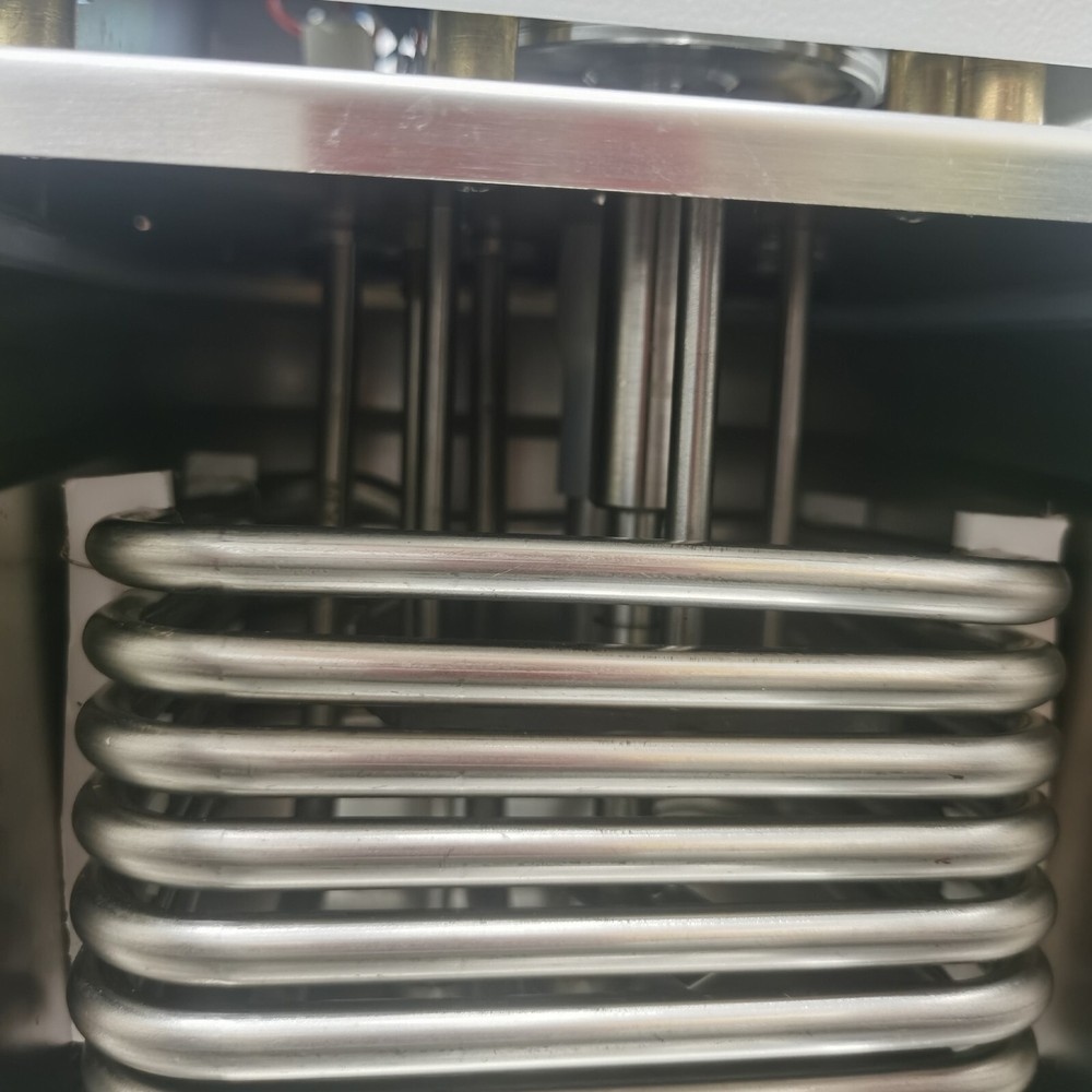 6L Low Temperature Cooling Liquid Circulator Pump Chiller -5℃-100℃ Water Bath
