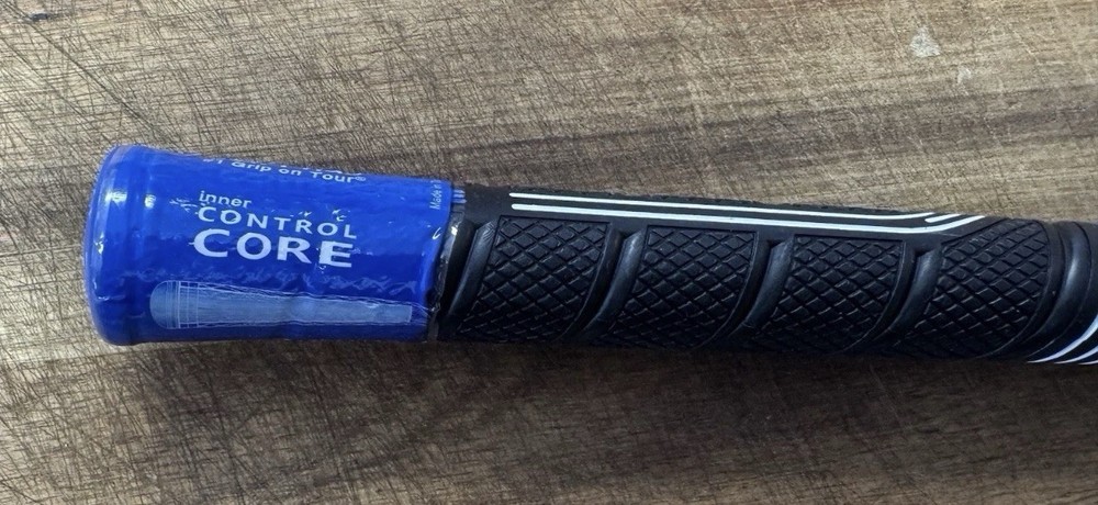 Golf Pride CP2 Pro Golf Grips - Midsize - 8 Piece Set - Black/Blue.