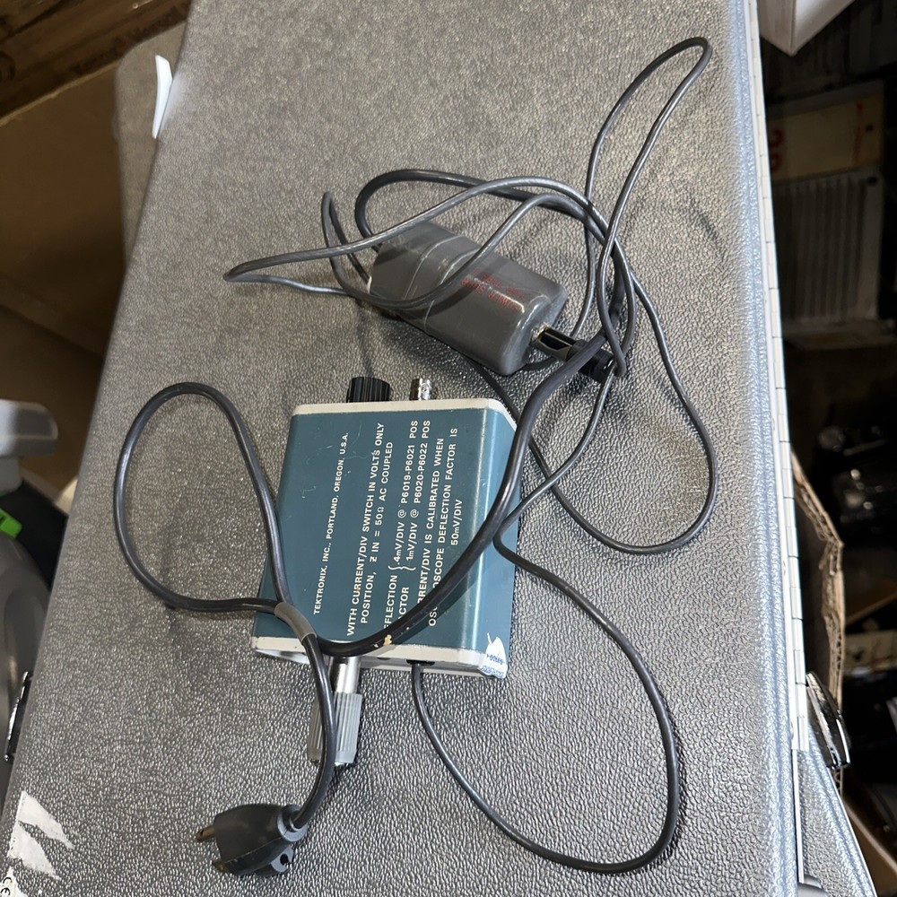Tektronix P6020 Type 134 Current Probe Amplifier
