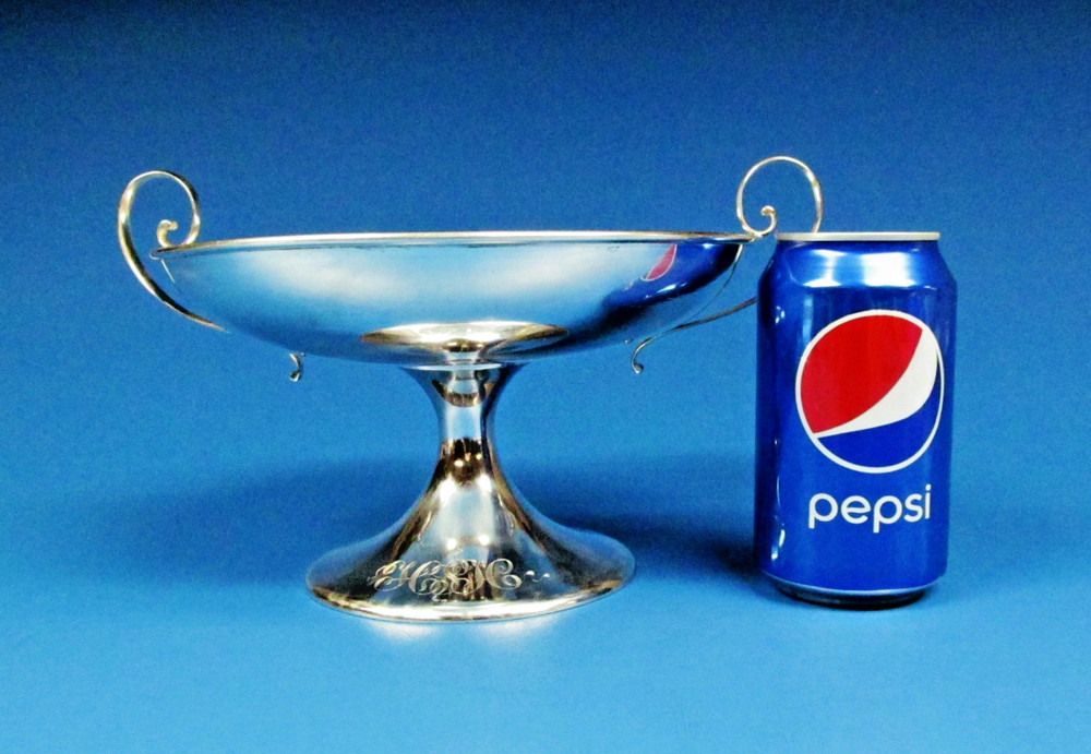 Reed & Barton Sterling Silver Pedestal Bowl With Scroll Handled Dish.486.2 Grams