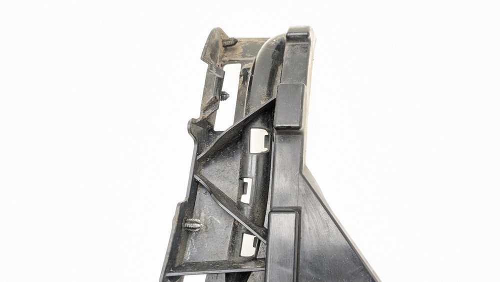 MERCEDES E CLASS W213 BUMPER MOUNT BRACKET REAR RIGHT SIDE A2138850263 2016