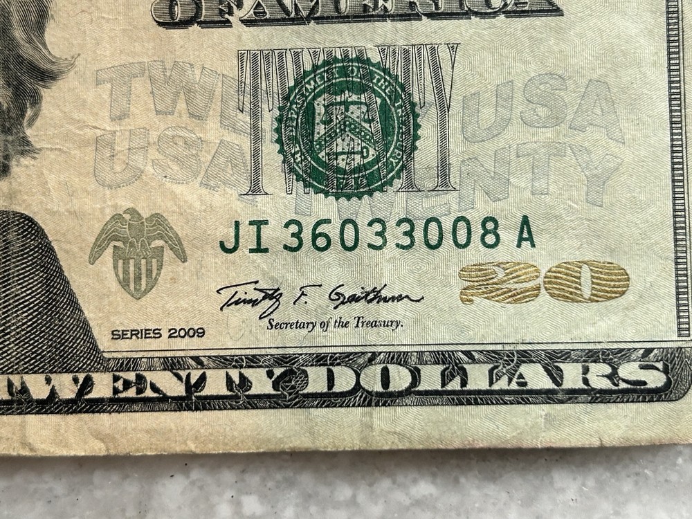 2009 $20.00 FEDERAL RESERVE NOTE ERROR / INK SMEER